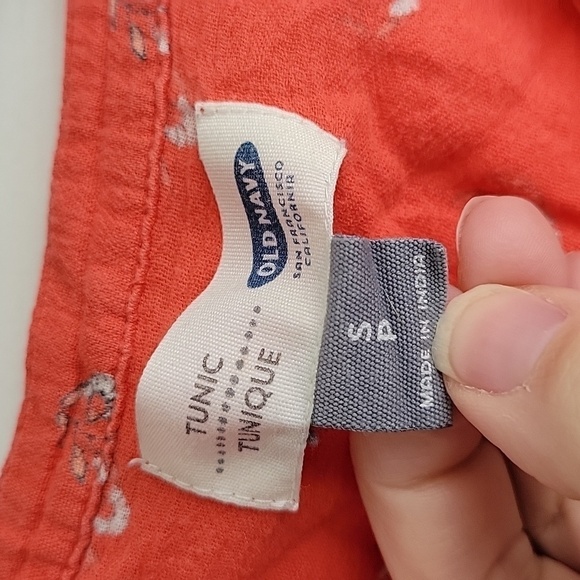 Old Navy Women's V Neck Blouse - Picture 5 of 11